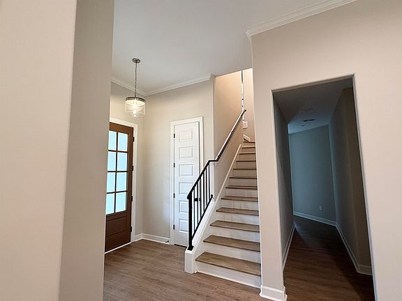 3rd image of 410 Cypress Village Ln