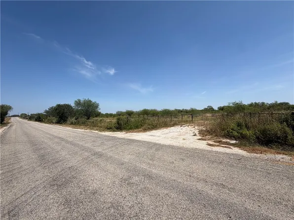 3826 County Road 189, Karnes City, TX 78118