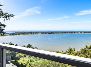 27 Bluffs Ct #27, Gleneden Beach, OR