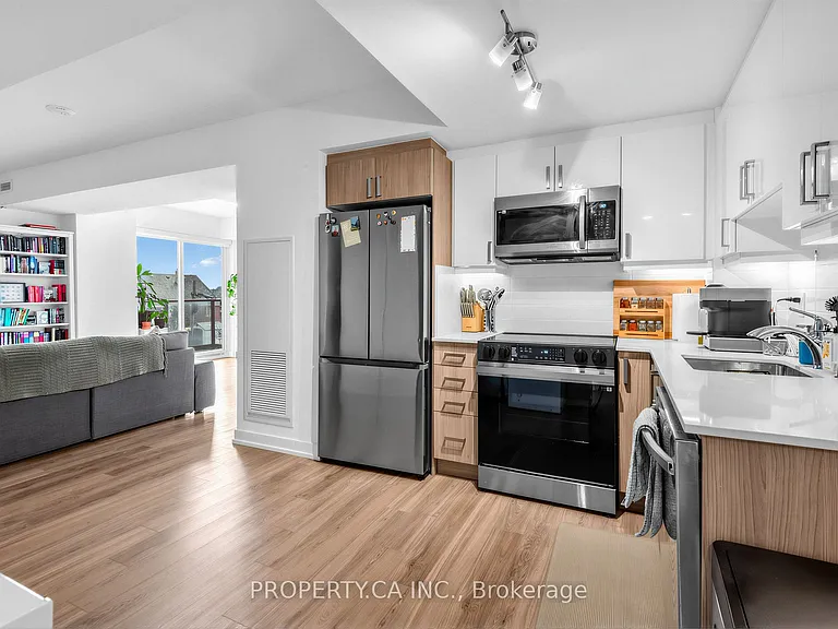 556 Marlee Ave #225 — Photo 8