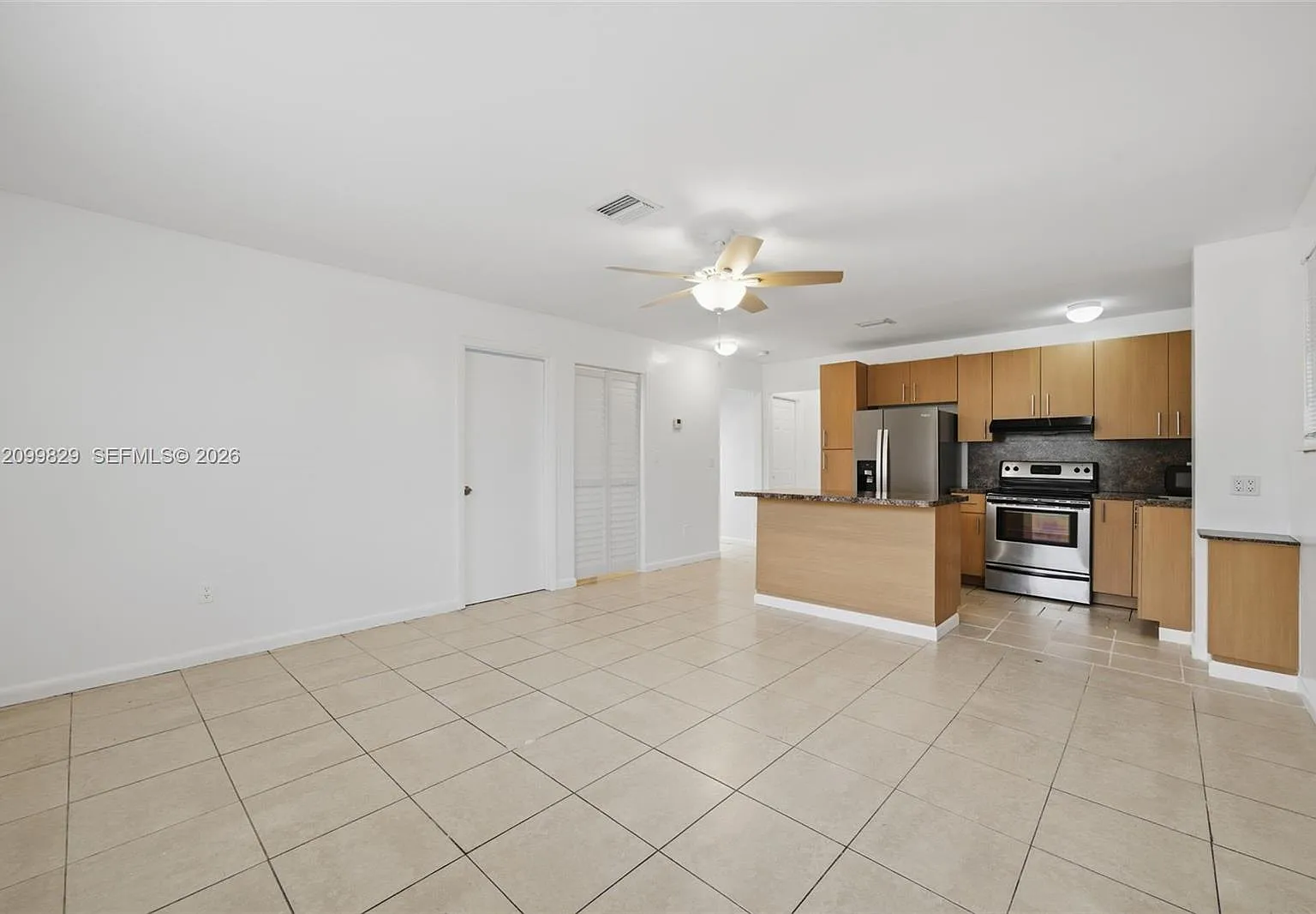 The Arabian Arms Condo — Photo 1