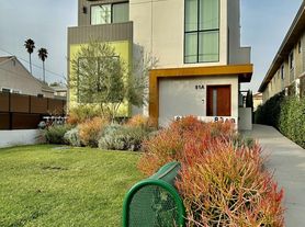 81 Palmetto Dr, Alhambra, CA