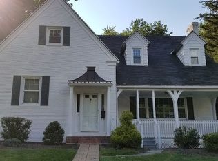 12 Gaskin Rd, Poughkeepsie, NY 12601