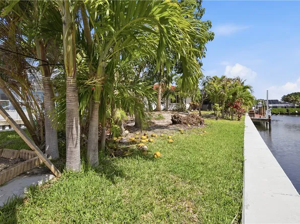 114 Queen Ann Ct, Fort Pierce, FL 34949