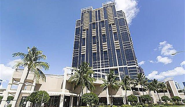1st image of 600 Queen St APT 2207