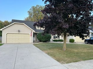 686 Plainfield Ct #1, Saginaw, MI 48609