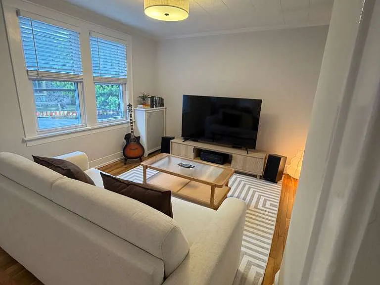 8 Kent Place Blvd #2 — Photo 37