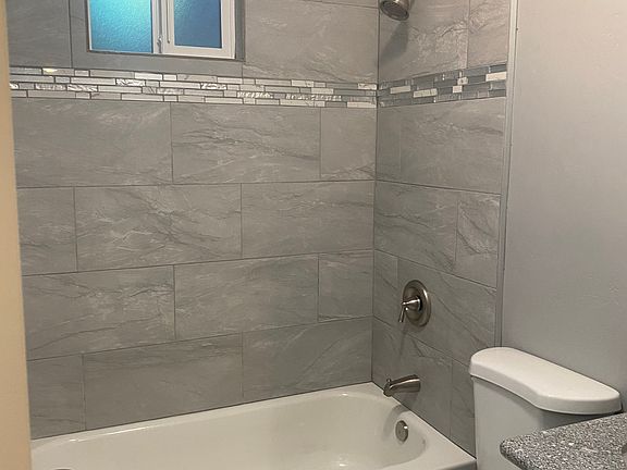 4th image of 24953 Fir Ave