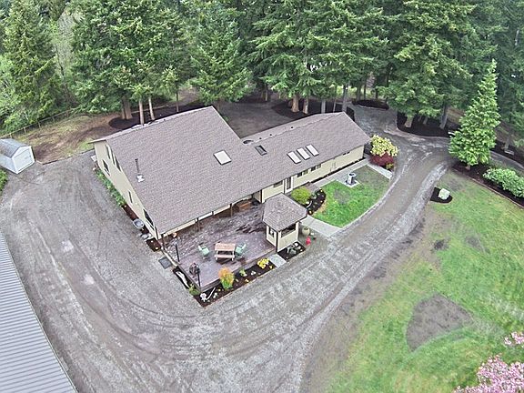 5th image of 4922 89th Ave SE