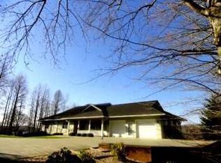 2693 Hidden Valley Rd, Hiawassee, GA 30546