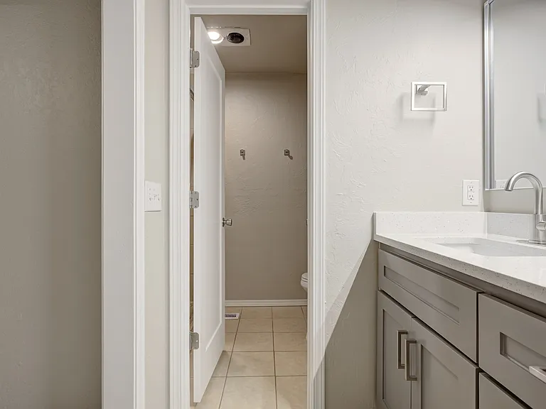 405 Sundance Ln — Photo 22