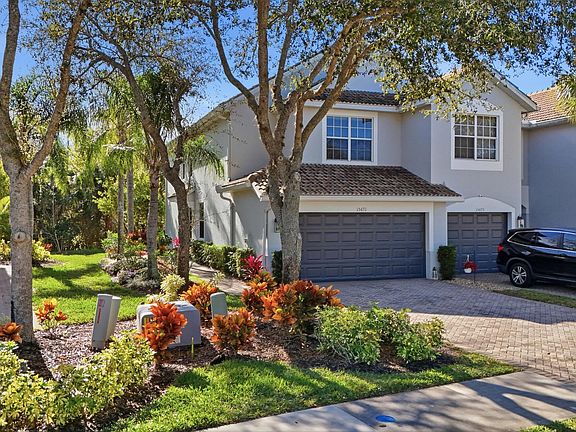 4th image of 15671 Marcello Cir #124