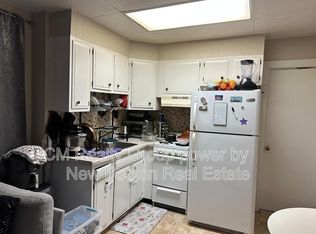 5 Irwin St APT 9, Winthrop, MA 02152