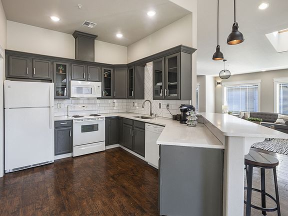 Hearthstone Apartments