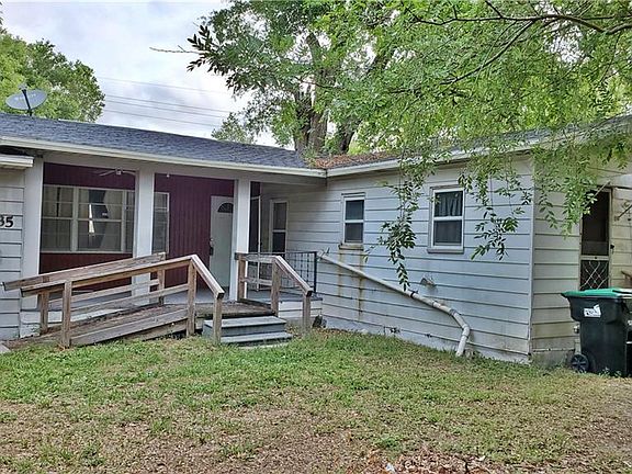 4th image of 2235 Sandy Lane Dr