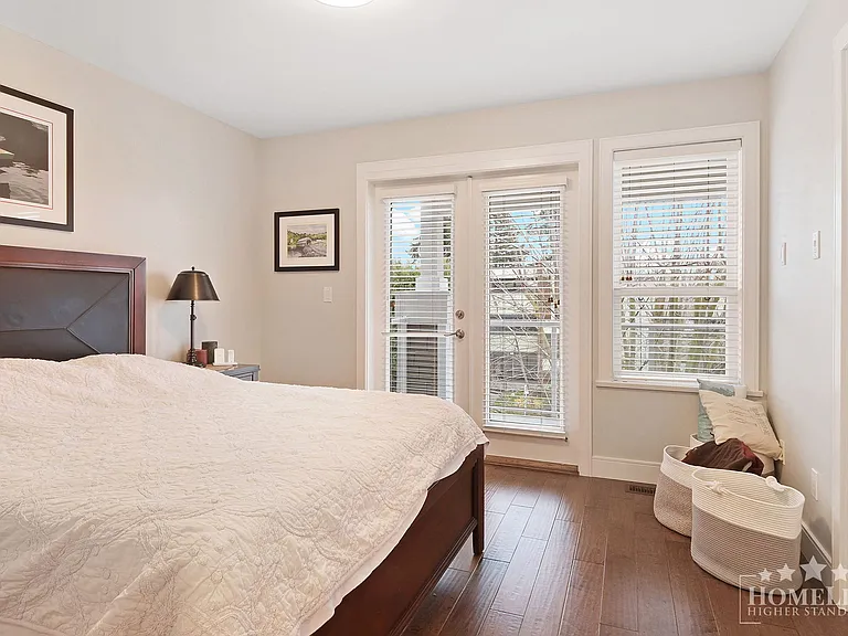 1321 Fir St #2 — Photo 11