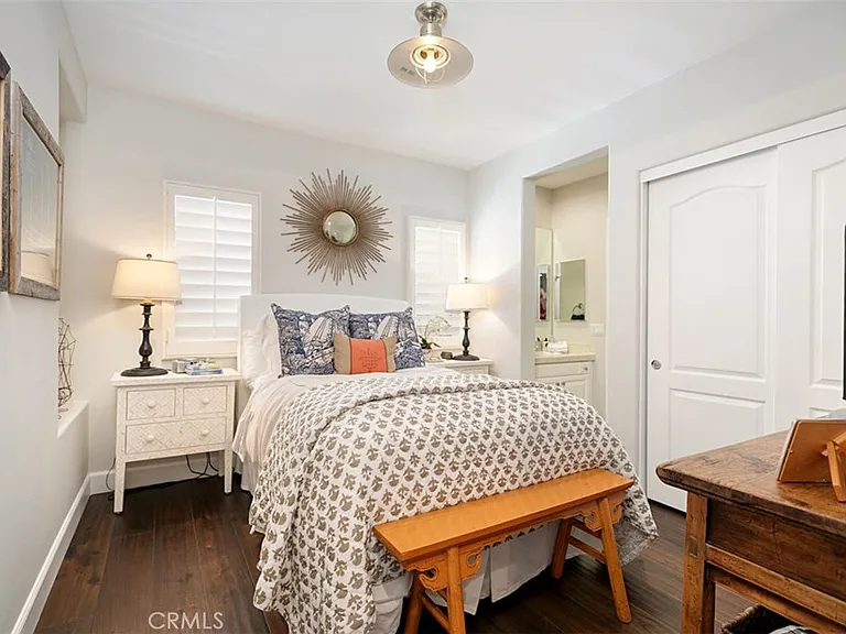 27 Via Monarca St — Photo 38