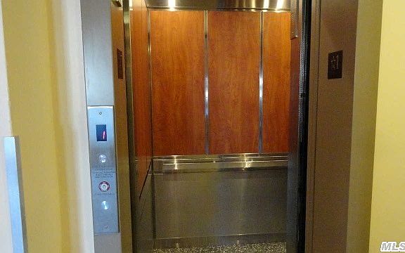 4th image of 111 S Centre Ave APT 3SS