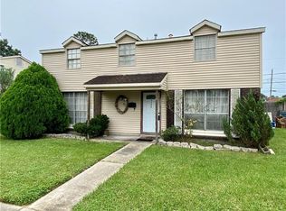 3344 River Oaks Dr, New Orleans, LA 70131