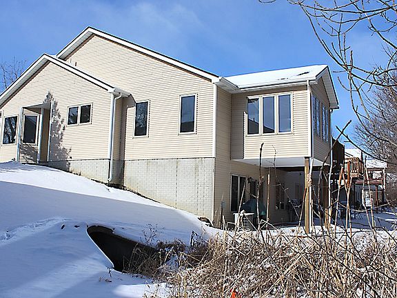 2nd image of 1124 Canary Dr