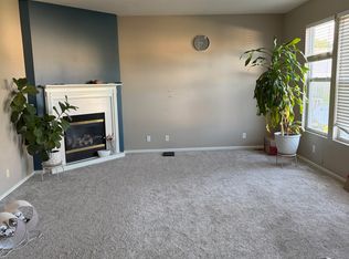 3807 S 190th St, Omaha, NE 68130