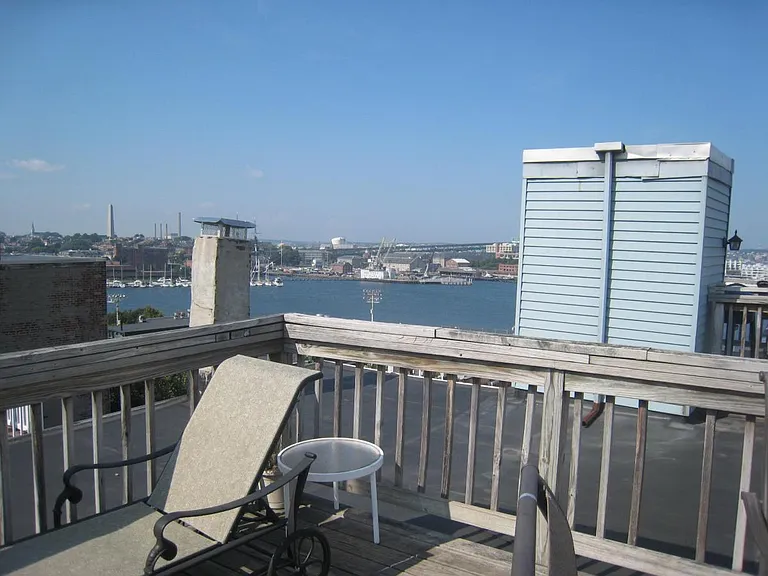57 Charter St #4D — Photo 9