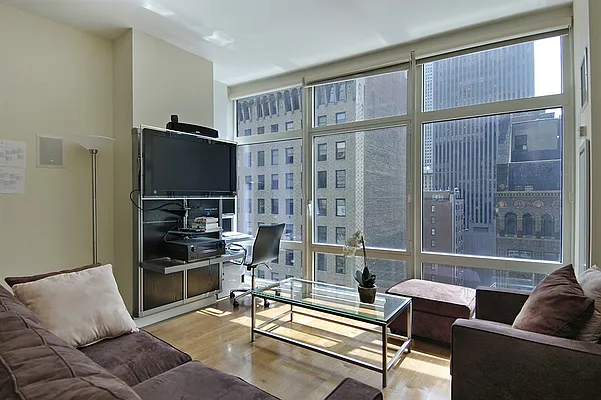 Rented by Corcoran | media 45