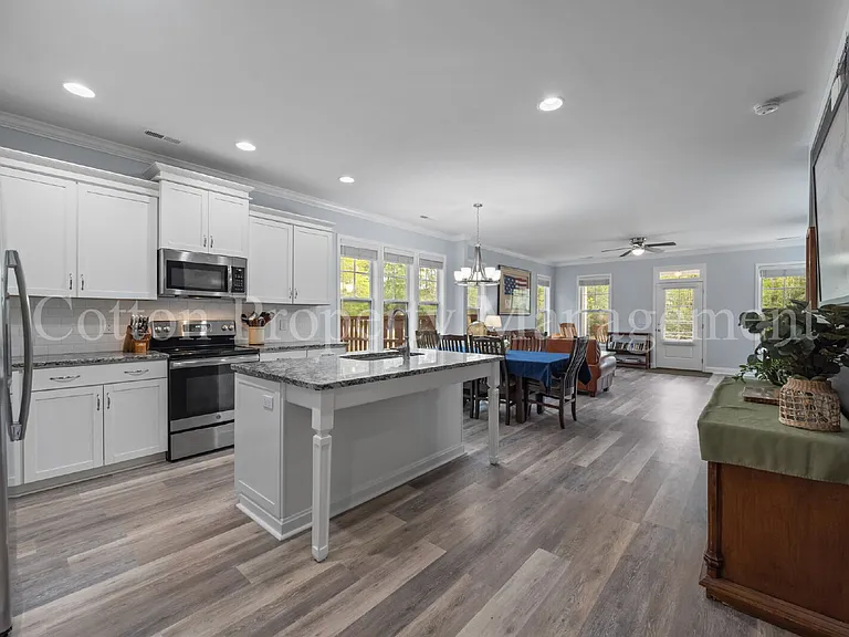 807 Dan Owen Dr — Photo 12