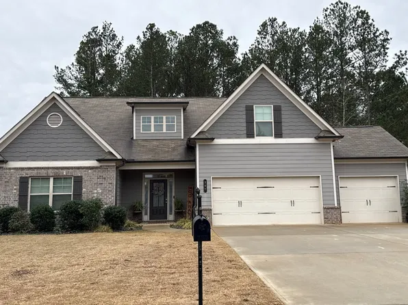 307 Fern Ct, Hoschton, GA 30548