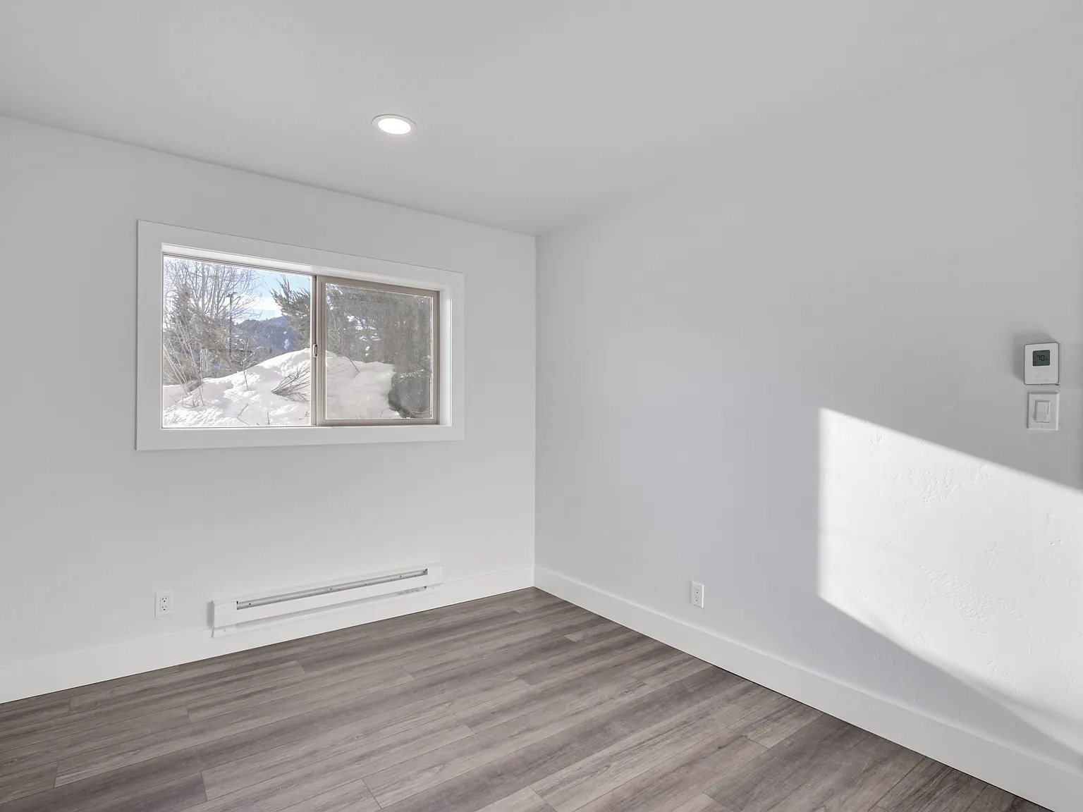 998 W Beaver Creek Blvd — Photo 4