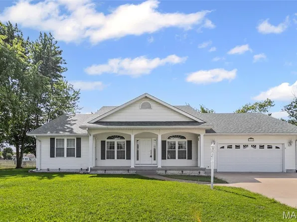 1218 Witt Mill Rd, Jerseyville, IL 62052