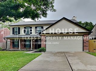 9322 Bayou Bluff Dr, Spring, TX 77379