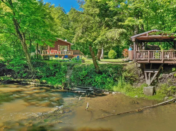5485 N Brook Ln, Luther, MI 49656