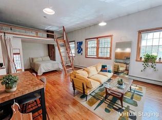 695 Lorimer St #3, Brooklyn, NY 11211