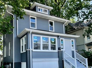205 W John St, Champaign, IL