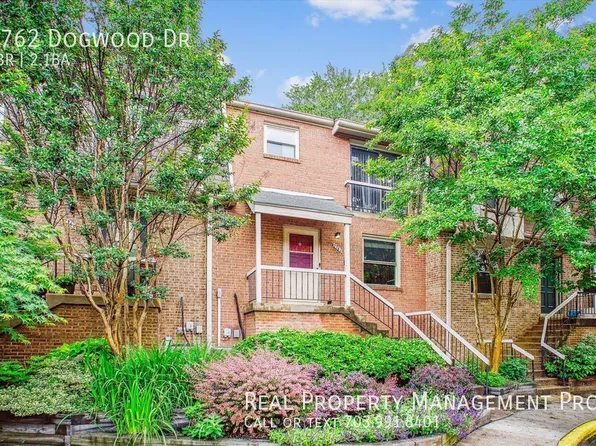 1762 Dogwood Dr, Alexandria, VA 22302