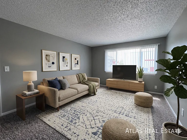2610/2614 E Fountain Boulevard — Photo 14