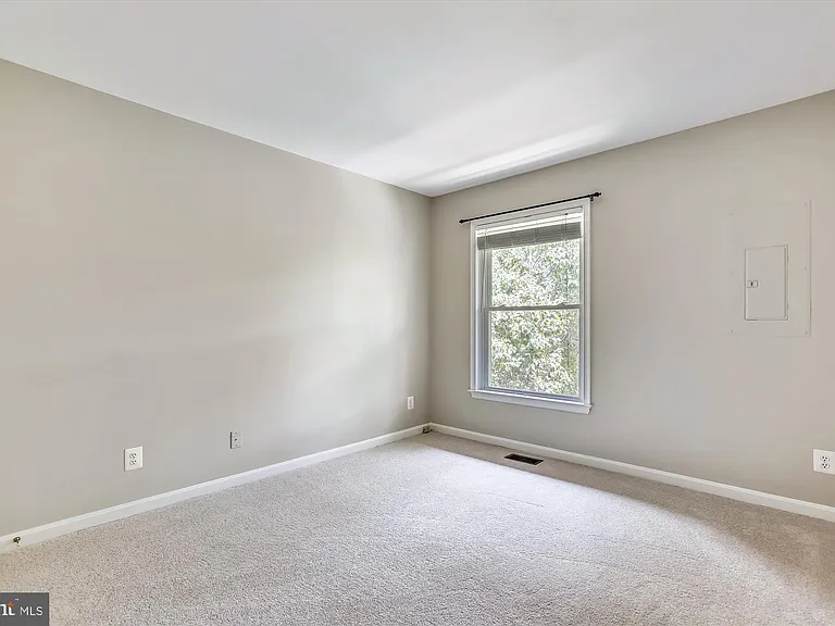 2107 N Rolfe St #D — Photo 23