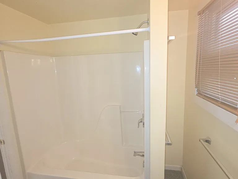 600 Henderson Ave #2 — Photo 14