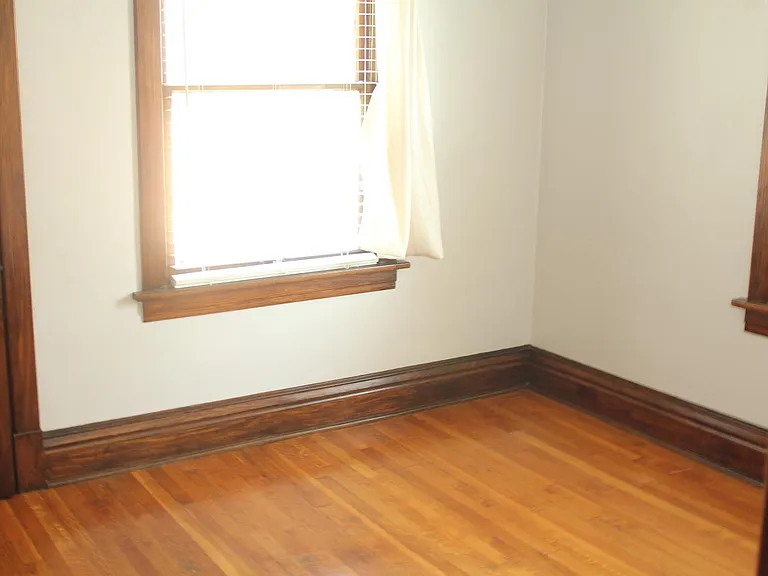 3232 Summit St — Photo 22