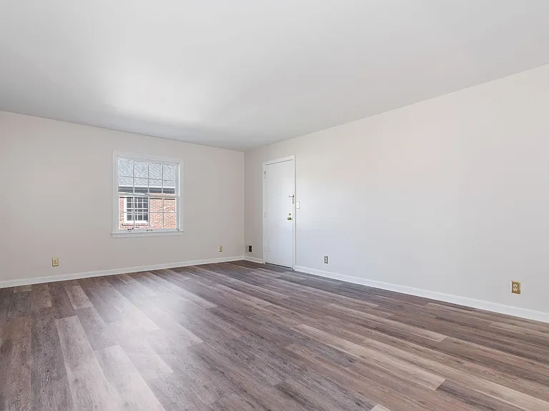 4058 Massie Ave #4 — Photo 17