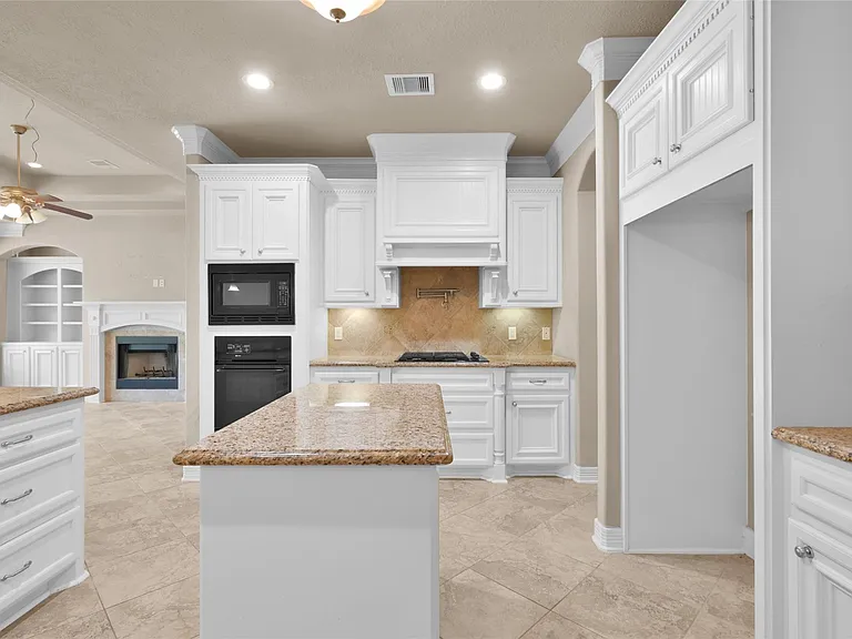 19841 S Plantation Estates Dr — Photo 10