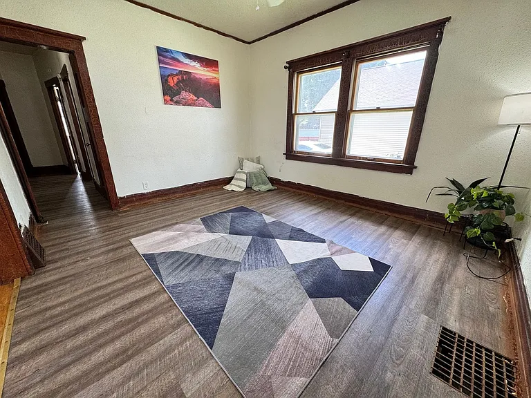 826 Williston Ave — Photo 10