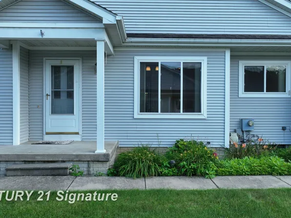 132 Aberdeen Dr, Flushing, MI 48433