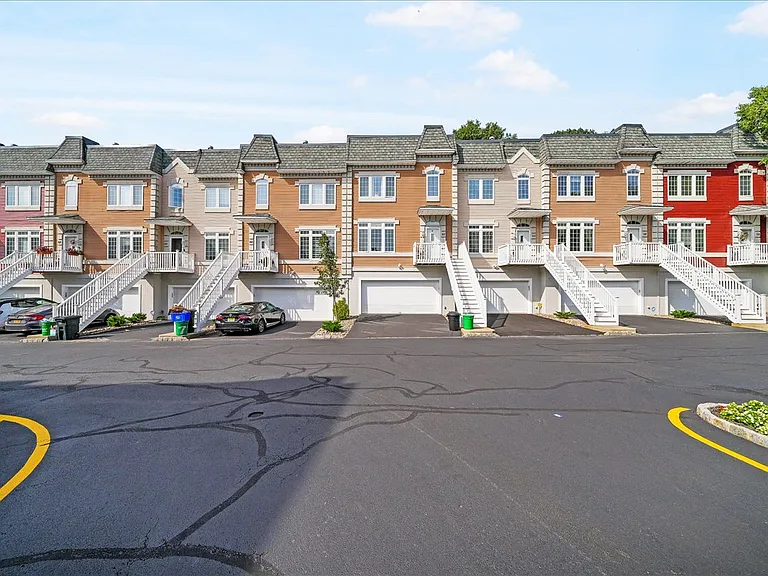 58 Alexander Ct — Photo 54