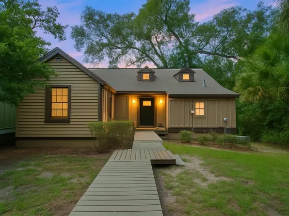 5328 SW 88th Ct, Gainesville, FL 32608