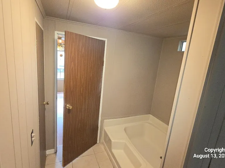 4700 SW 56th Ter — Photo 12