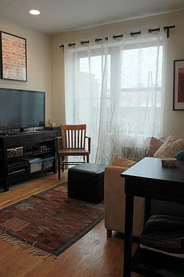 Rented by Esra Realty | media 27