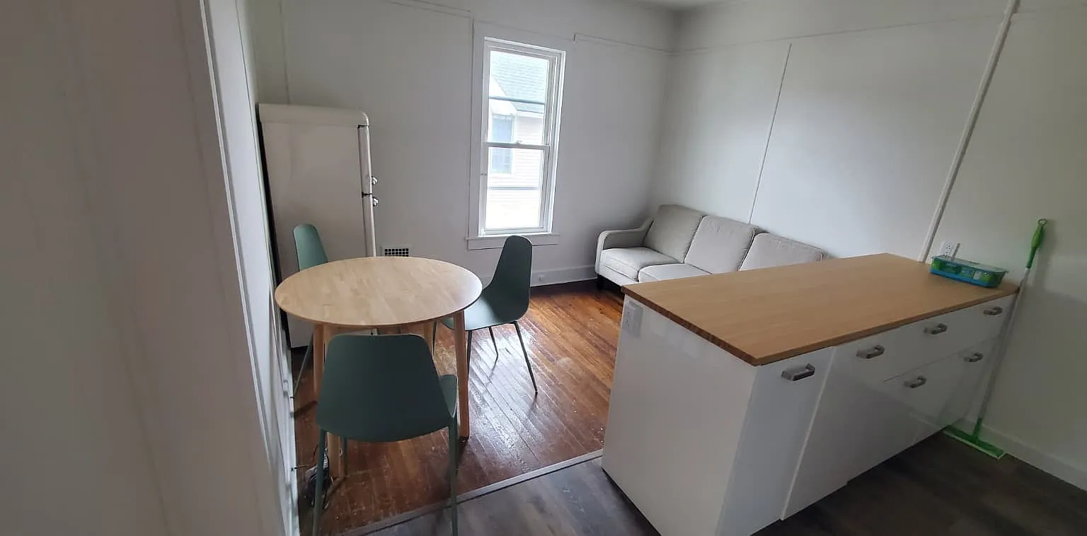 2 bed, 1500 sqft, $1,300 — Photo 4