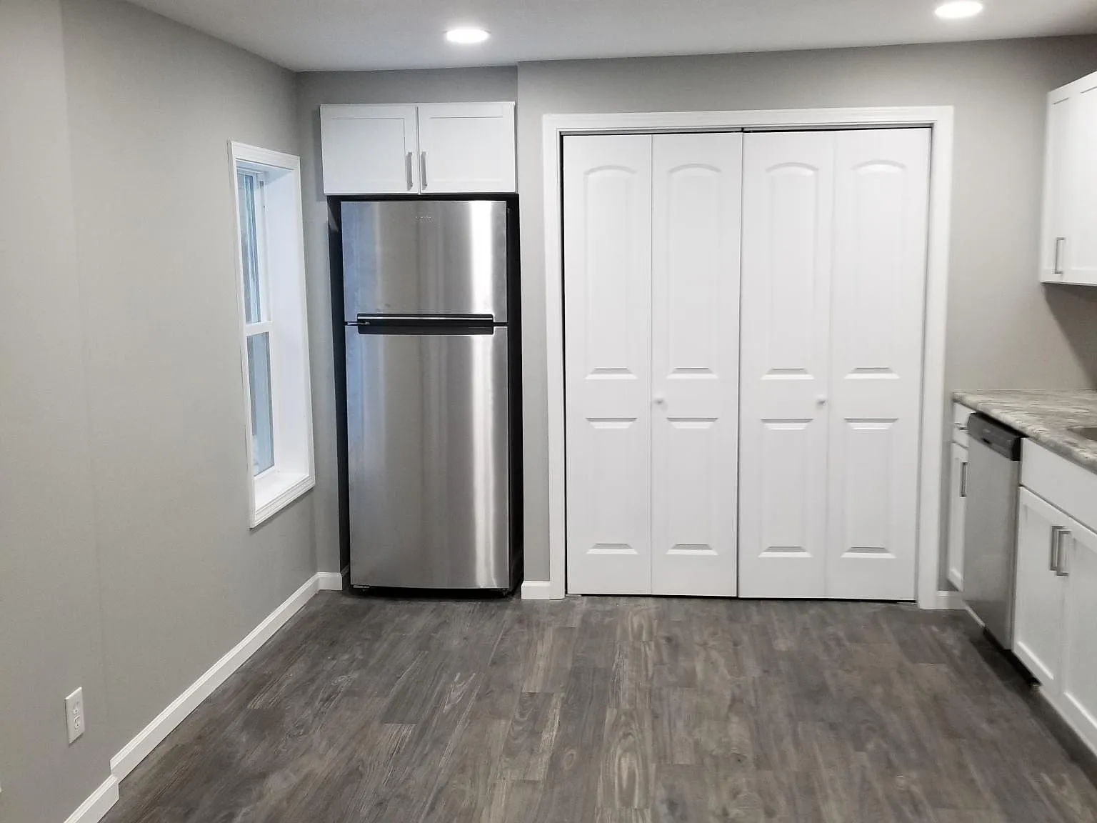 2 bed, 760 sqft, $1,150 — Photo 2